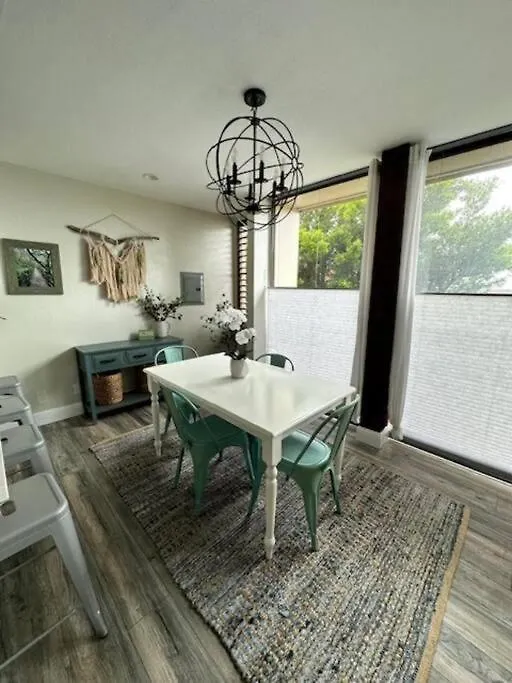 Valley Vibes And Beach Bliss Condo For Family Nomads Waianae Appartement